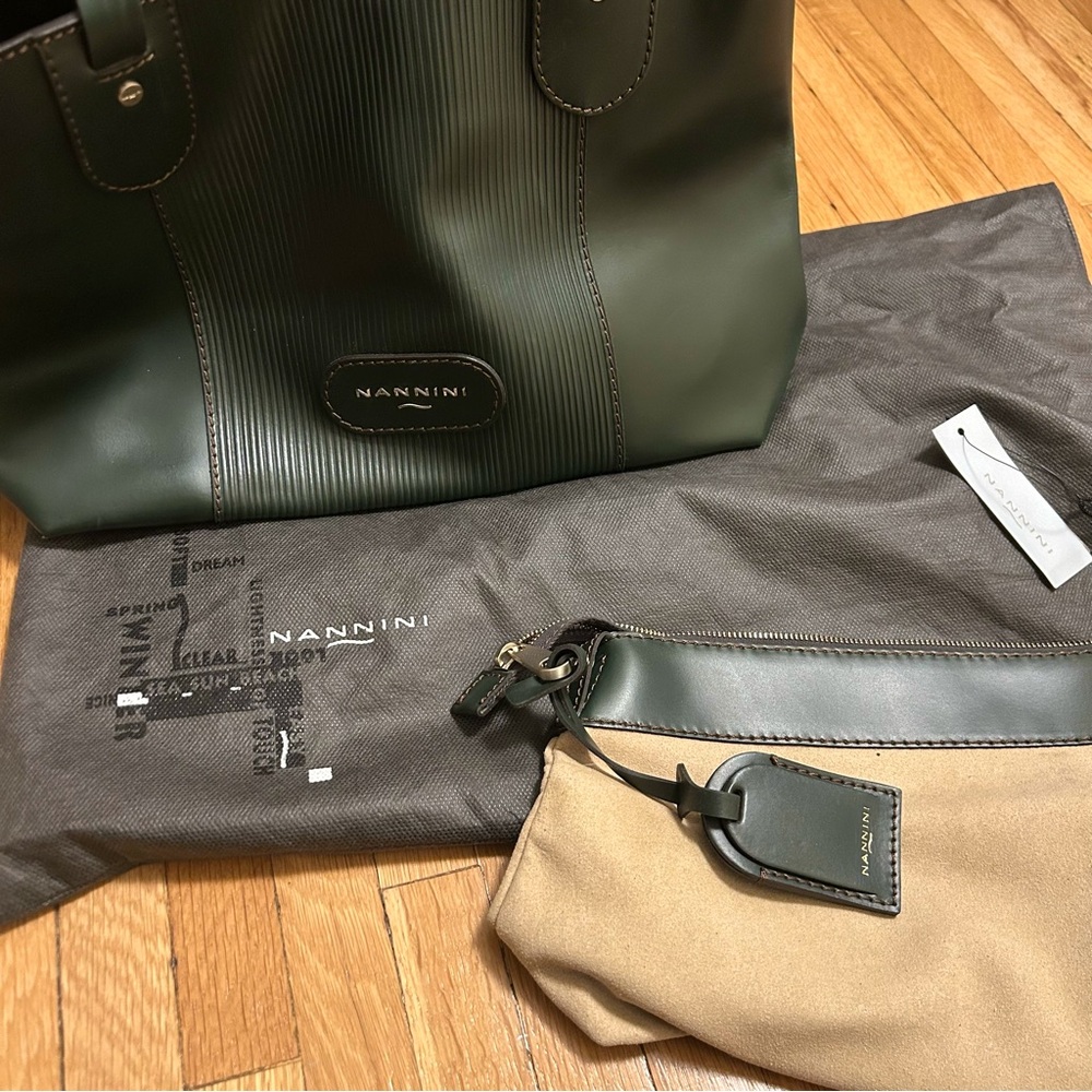 Nannini Italian leather dark green bag made in Italy, rare luxury designer item
